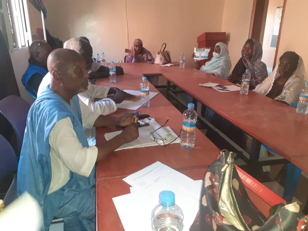 Réunion du réseau de protection de l&rsquo;enfance présidée par ONG APE à son siège à Teyarett